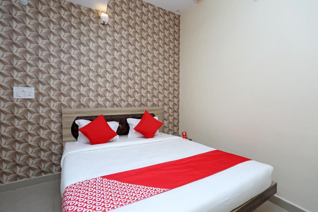 Oyo Flagship 11549 Crystal Inn Džamšédpur Exteriér fotografie