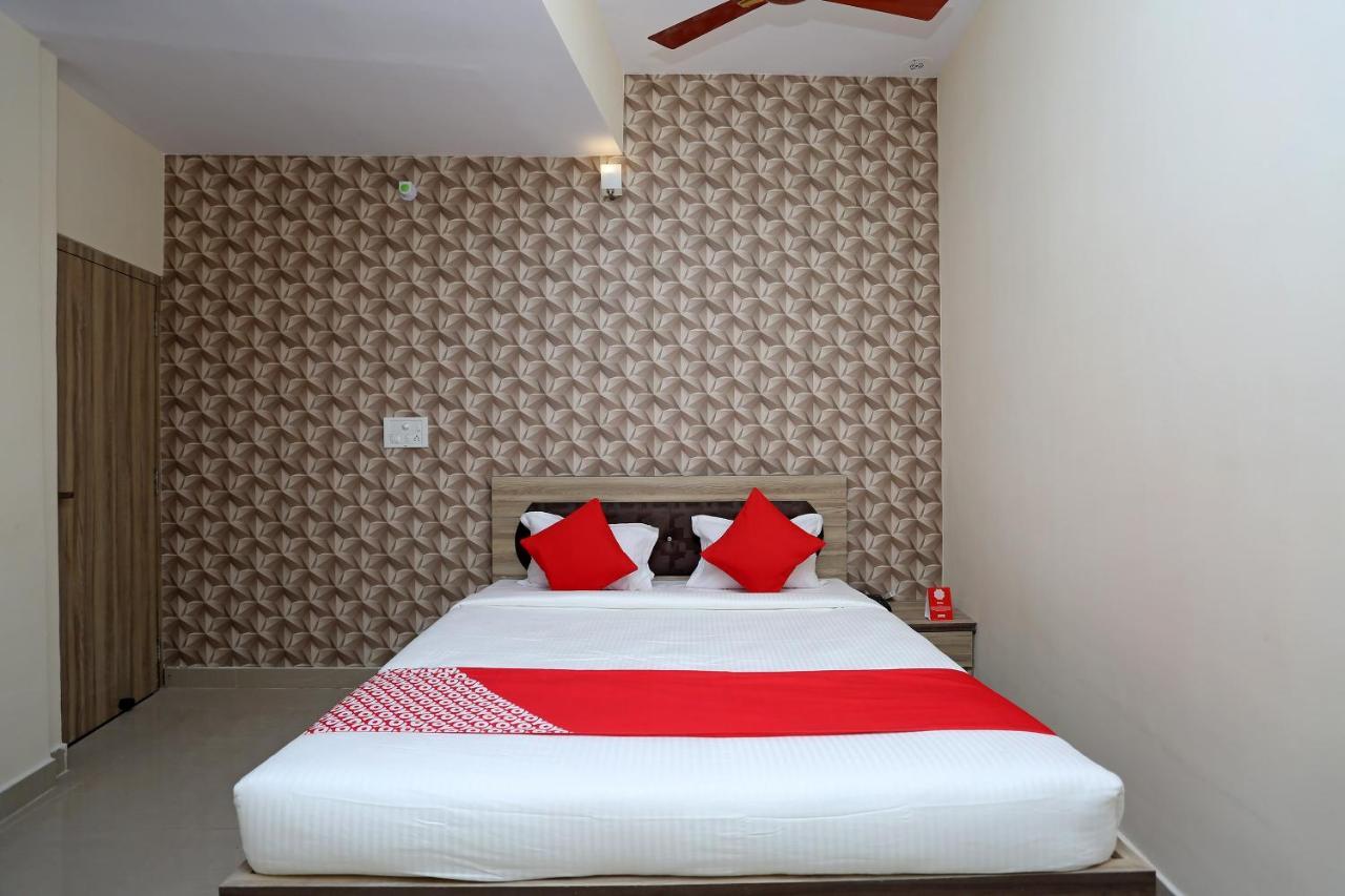 Oyo Flagship 11549 Crystal Inn Džamšédpur Exteriér fotografie